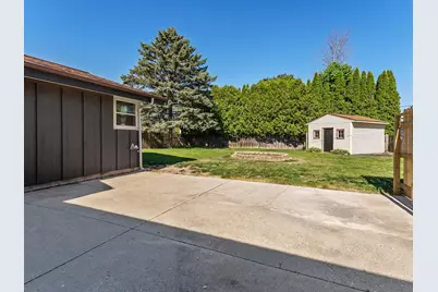 3919  Martin Ln, Two Rivers, WI 54241 - Photo 24