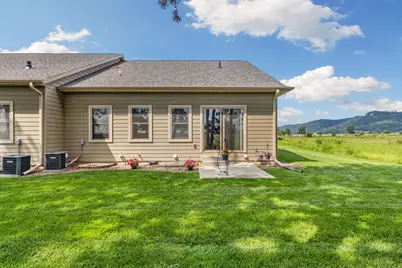1800  Prairie Pl #4, Holmen, WI 54636 - Photo 1