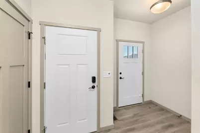 1800  Prairie Pl #4, Holmen, WI 54636 - Photo 8