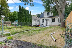 207 S 73rd St, Milwaukee, WI 53214 - Photo 28