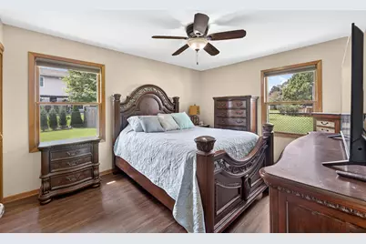 3415  124th St, Pleasant Prairie, WI 53158 - Photo 10