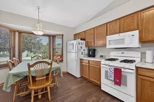 3415 124th St, Pleasant Prairie, WI 53158 - Photo 4