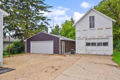 139 W Oak Grove St, Juneau, WI 53039 - Photo 34