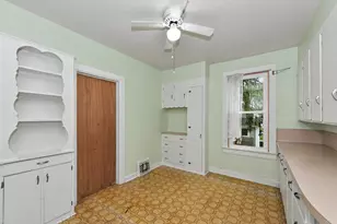 139 W Oak Grove St, Juneau, WI 53039 - Photo 16
