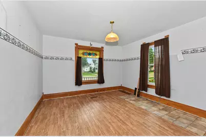 139 W Oak Grove St, Juneau, WI 53039 - Photo 8