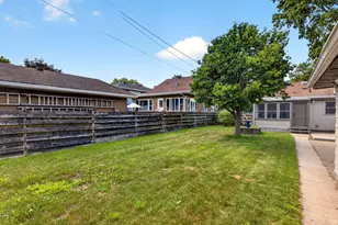 345 20th St, La Crosse, WI 54601 - Photo 32