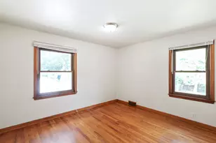 1908 W Ramsey Ave, Milwaukee, WI 53221 - Photo 12