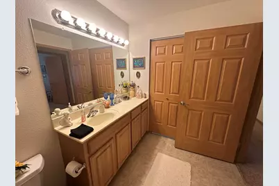 210 E Remer Rd #204, Elkhorn, WI 53121 - Photo 16