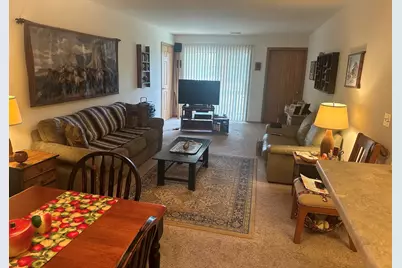 210 E Remer Rd #204, Elkhorn, WI 53121 - Photo 6
