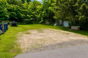 2481 N Wallace Lake Dr, Trenton, WI 53090 - Photo 4