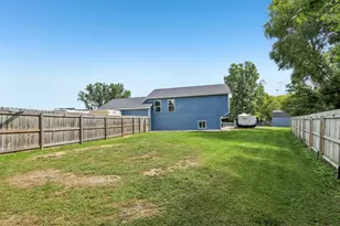 1511 E Longneedle Ln, Elkhorn, WI 53121 - Photo 40