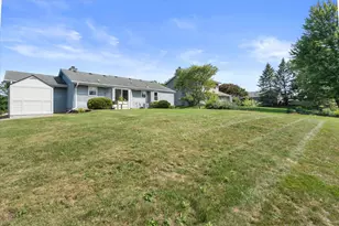 W162N10591 Auburn Ln, Germantown, WI 53022 - Photo 32