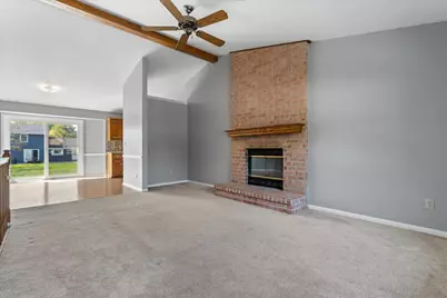 W162N10591  Auburn Ln, Germantown, WI 53022 - Photo 4