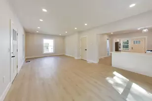 523 High St, Delavan, WI 53115 - Photo 10