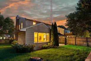 4227 N Olsen Ave, Shorewood, WI 53211 - Photo 32