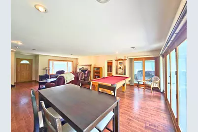 4844  Erie St, Racine, WI 53402 - Photo 10