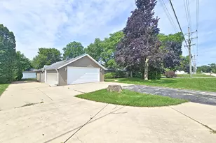 4844 Erie St, Racine, WI 53402 - Photo 4