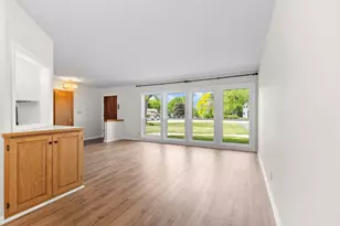 18345 Ashlea Dr, Brookfield, WI 53045 - Photo 6