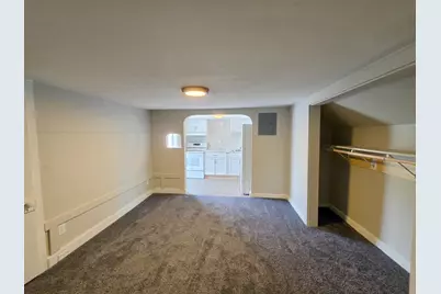 1033  Villa St, Racine, WI 53403 - Photo 4