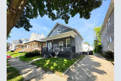 1033  Villa St, Racine, WI 53403 - Photo 2