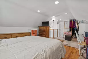 W168N9104 Falls Ave, Menomonee Falls, WI 53051 - Photo 10