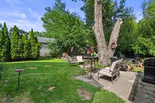 W168N9104 Falls Ave, Menomonee Falls, WI 53051 - Photo 14