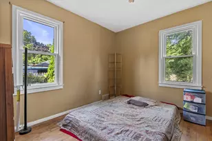 W168N9104 Falls Ave, Menomonee Falls, WI 53051 - Photo 8
