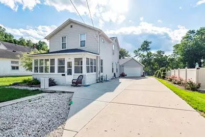 320 N Jefferson St, Whitewater, WI 53190 - Photo 1