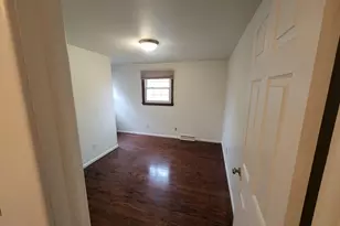310 W Uncas Ave, Milwaukee, WI 53207 - Photo 36