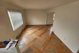 310 W Uncas Ave, Milwaukee, WI 53207 - Photo 24