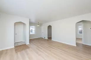 1915 31st St, Kenosha, WI 53140 - Photo 2