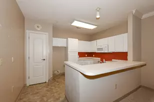 2740 Northview Rd, Waukesha, WI 53188 - Photo 8