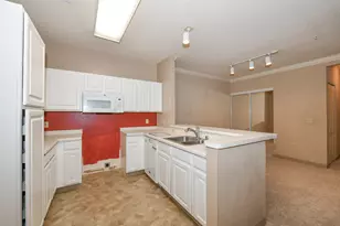 2740 Northview Rd, Waukesha, WI 53188 - Photo 10