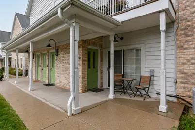 2740  Northview Rd #104, Waukesha, WI 53188 - Photo 2