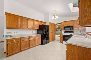 12191 231st Ave, Salem Lakes, WI 53179 - Photo 12