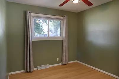 4900  Ridgeway Ave, Racine, WI 53406 - Photo 18