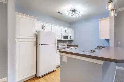 2704  Northview Rd #148, Waukesha, WI 53188 - Photo 4