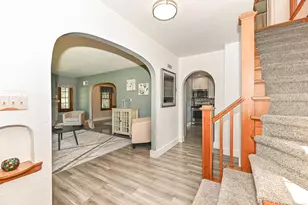 W232N6198 Waukesha Ave, Sussex, WI 53089 - Photo 6
