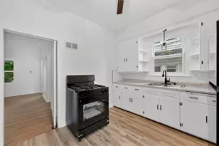 1979 S 10th St, Milwaukee, WI 53204 - Photo 8