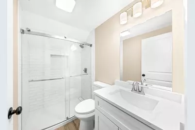 222 N 111th St, Wauwatosa, WI 53226 - Photo 24