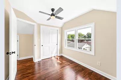 222 N 111th St, Wauwatosa, WI 53226 - Photo 26