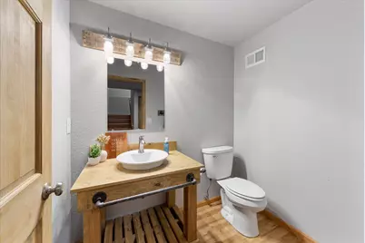 W273N2420  Arlington Ct, Pewaukee, WI 53072 - Photo 42