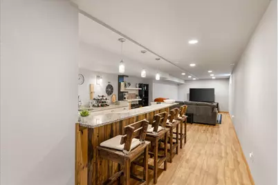 W273N2420  Arlington Ct, Pewaukee, WI 53072 - Photo 38