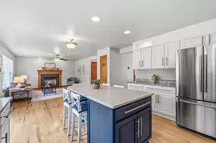 W273N2420 Arlington Ct, Pewaukee, WI 53072 - Photo 10