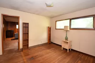 3421 St Clair St, Racine, WI 53402 - Photo 10