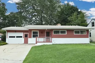 3421 St Clair St, Racine, WI 53402 - Photo 1