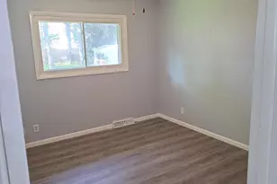 2343 42nd St, Two Rivers, WI 54241 - Photo 14