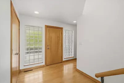 3411 W River Dr, Mequon, WI 53097 - Photo 20