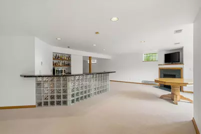 3411 W River Dr, Mequon, WI 53097 - Photo 40