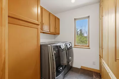 3411 W River Dr, Mequon, WI 53097 - Photo 18